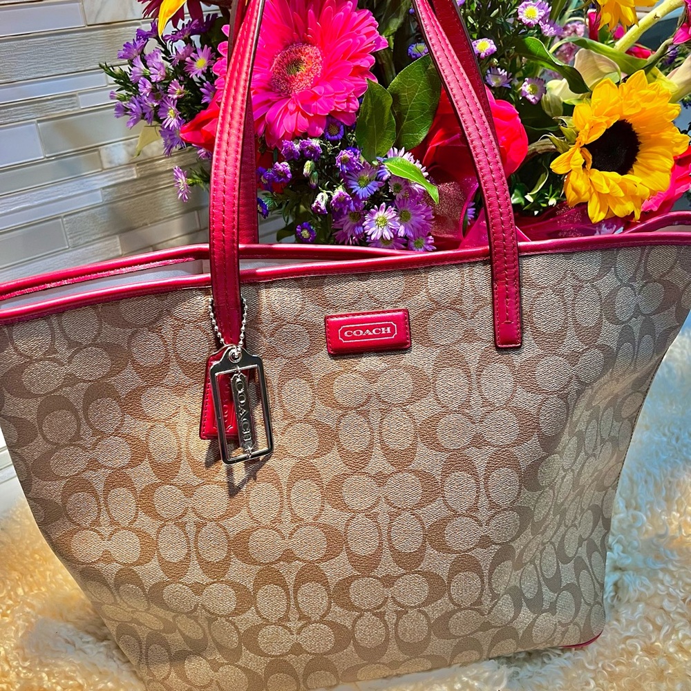 COACH Park Metro Tote in Signature Khaki Cherry Trim, No. F27393
